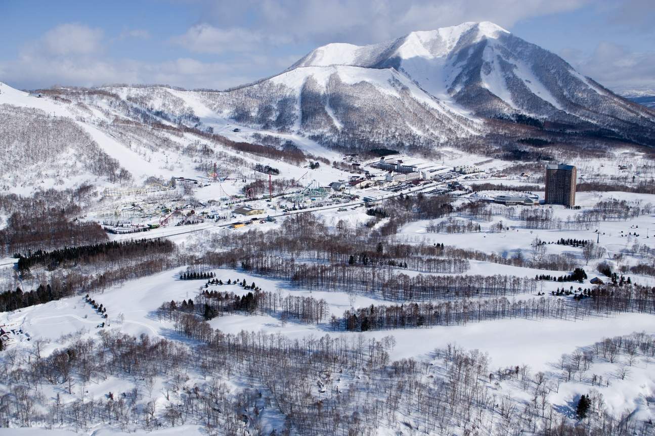 札幌出发 留寿都滑雪套票